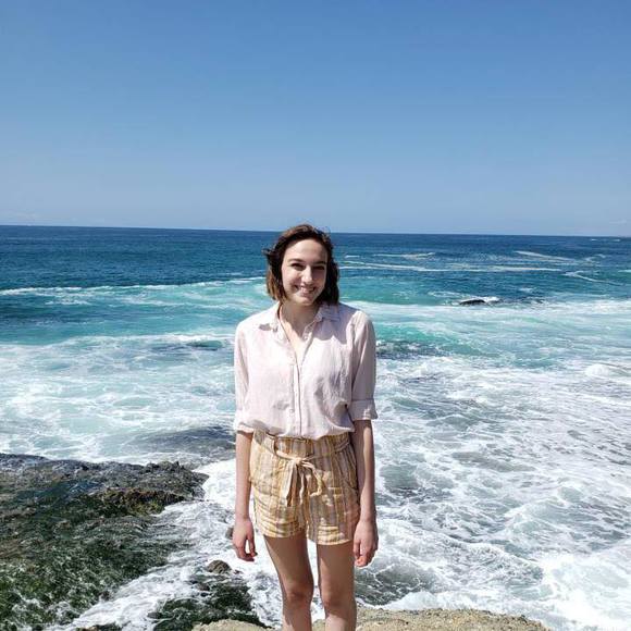 Meet your Posher, Isabelle - Picture 1 of 1